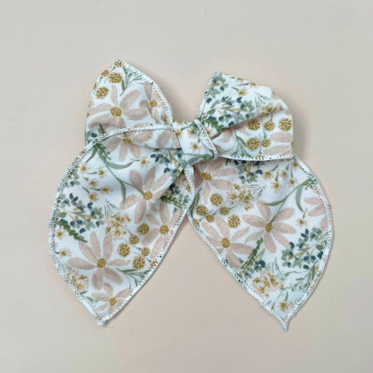 Daisy Dream Fable Bow