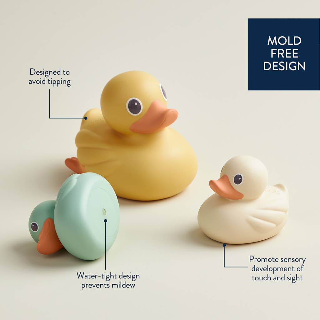 Itzy Ducky Family | Bath + Water Table Toys