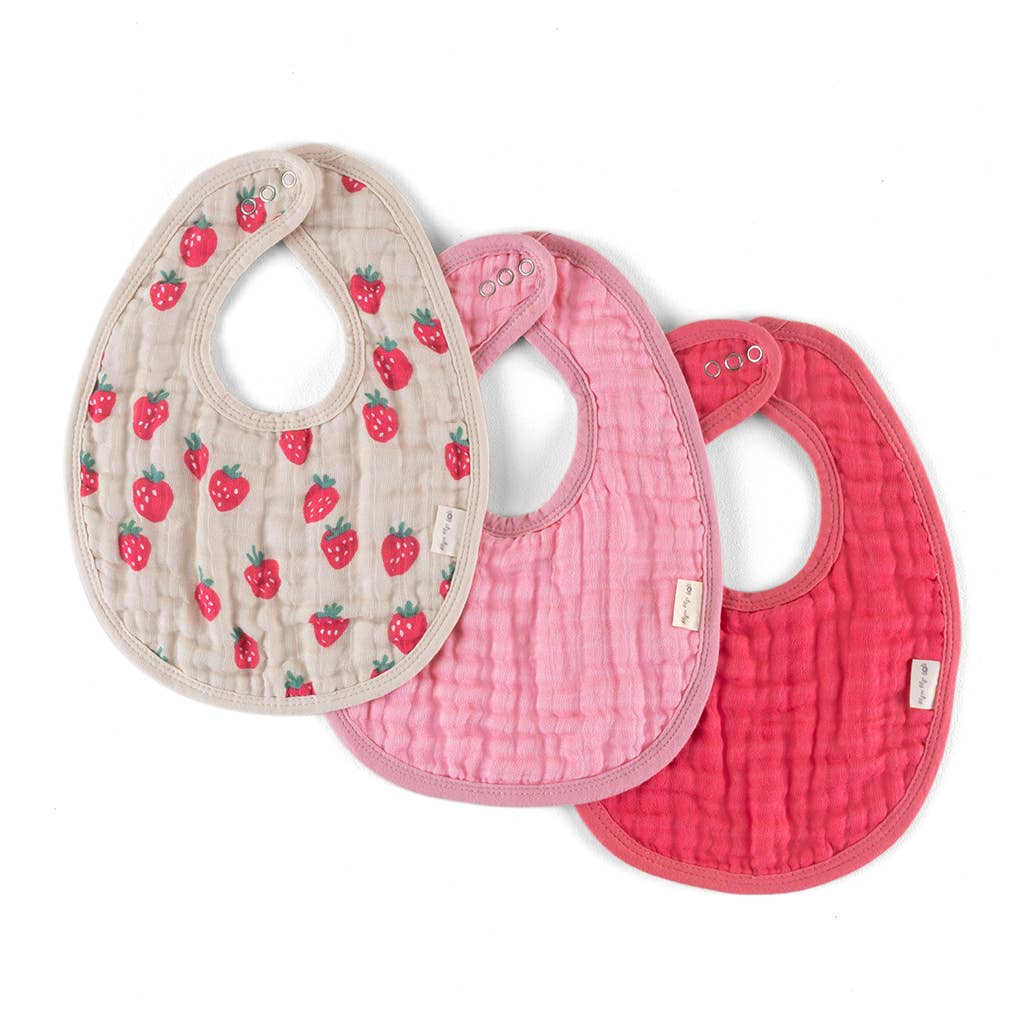 Itzy Bibs | Strawberries & Cream